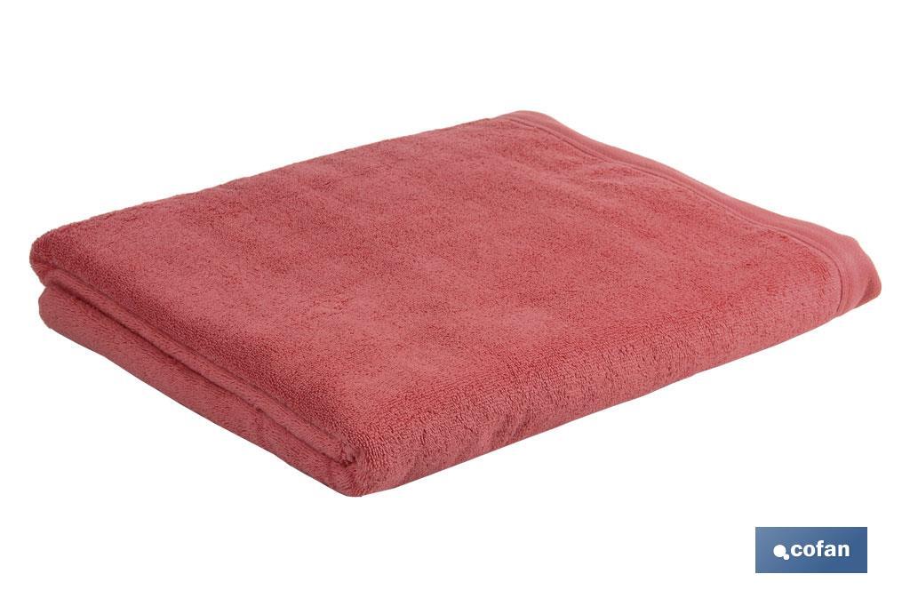 Toalla de lavabo | Modelo Jamaica | Color Coral | 100% Algodón | Gramaje 580g/m² | Medidas 50 x 100 cm